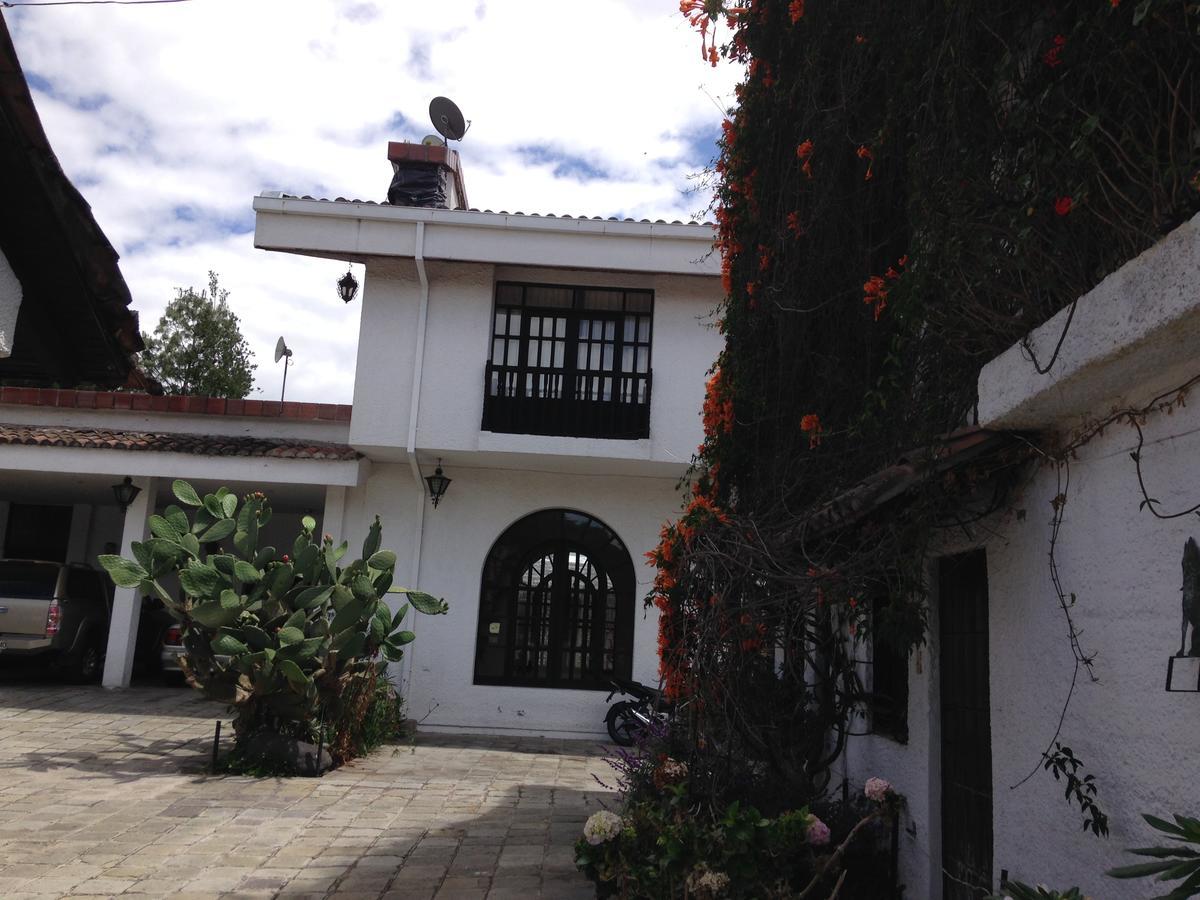 Mansion Samzara Hosteleria Sangolquí Екстериор снимка